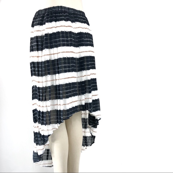 Harve Benard Asymmetric Skirt Size M - Picture 2 of 8